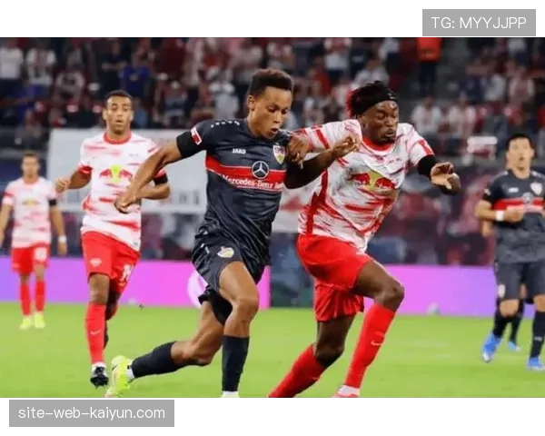 高位逼抢与快速转换成主流 多队中场跑动距离创下联赛新高